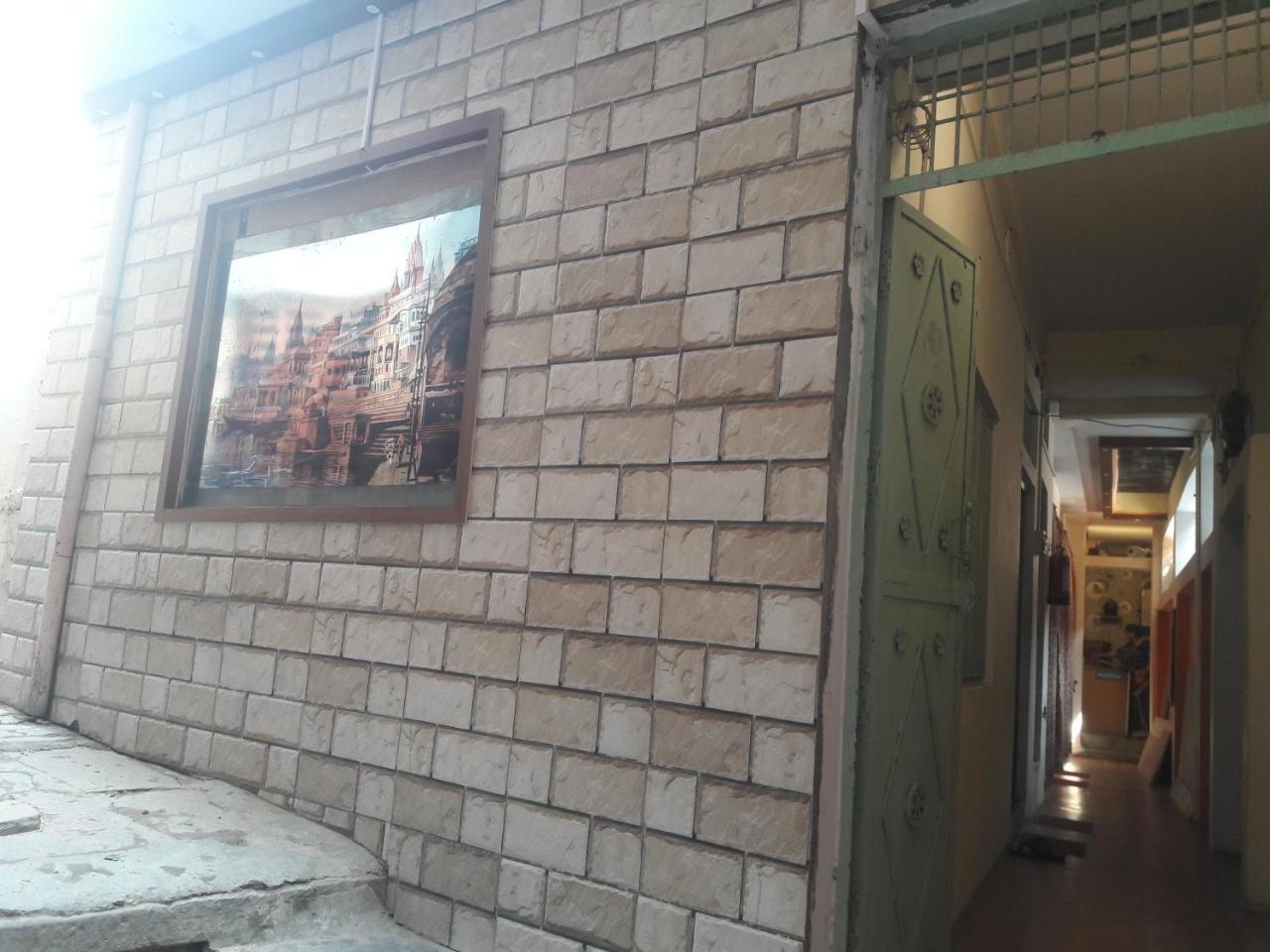 Buddha Guest House Varanasi Exterior foto