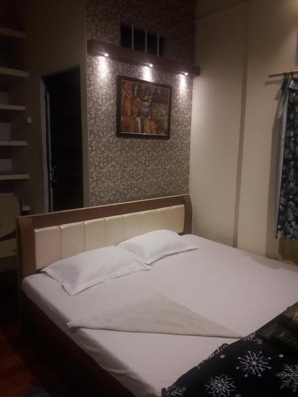 Buddha Guest House Varanasi Exterior foto