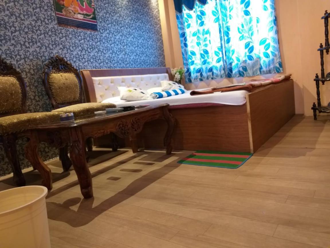 Buddha Guest House Varanasi Exterior foto